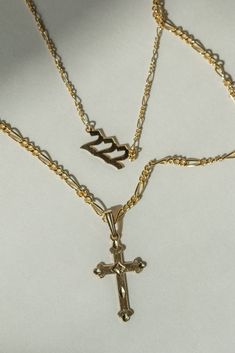 Dress it up or down, any way you wear our Tarana necklace, is sure to be ultra chic! It’s a statement 14k gold filled chain with a stunning cross pendant. Material14k gold filledCross is 27mm Gold Plated Cross Pendant Necklace With Gold Chain, Gold Plated Cross Chain Necklace, Gold Plated Cross Pendant Chain Necklace, Everyday Gold Plated Cross Pendant Necklace, 14k Gold Filled Cross Pendant Jewelry With Adjustable Chain, Gold Plated Cross Necklace With Delicate Chain, Everyday 14k Gold Filled Cross Pendant Necklace, Gold Jewelry With Cross Pendant For Everyday, Gold Plated Crucifix Jewelry With Adjustable Chain