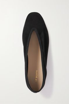 LE MONDE BERYL Luna suede ballet flats | NET-A-PORTER Winter Sweater Outfits, Suede Ballet Flats, Shoe Design, Fall Outfits For Work, Winter Outfits For Work, Comfortable Flats, Casual Winter Outfits, Casual Fall Outfits, Boots Outfit