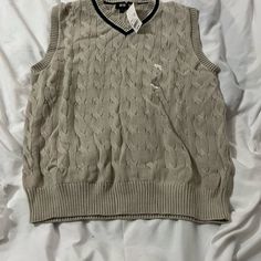 Uniqlo Sweater Vest Size Small New With Tags Uniqlo Sweater, Uniqlo Women, Sweater Vest, Uniqlo, Sweaters For Women, V Neck, Tags, Women Shopping, Color