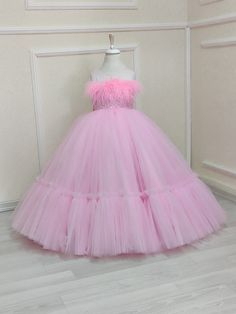 Princess Style Sleeveless Pageant Dress, Pink Princess Ball Gown Pageant Dress, Sleeveless Pink Princess Pageant Dress, Pink Tulle Ball Gown For Dress-up, Pink Tulle Ball Gown For Dress-up Events, Pink Tulle Skirt Ball Gown For Dress-up Events, Princess Style Pageant Dress For Wedding, Pink Tulle Pageant Dress For Wedding, Pink Tulle Skirt Pageant Dress For Wedding