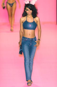 2001 Fashion, 90s Early 2000s Fashion, 2001 Runway, 90s 2000s Fashion, 90s Runway Fashion, 00s Fashion, Early 2000s Fashion, 2000s Outfits, New York Spring