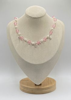 HANDMADE PINK + WHITE STAR CHOKER.  This 15.5in choker contains pink and white beads paired with silver star charms. Trendy Pink Beaded Choker, Trendy Pink Choker With Round Beads, Trendy Pink Necklace With Star Charm, Star Choker, Fairy Pendant, Heart Choker, Moon Pendant Necklace, Hippie Necklace, White Star