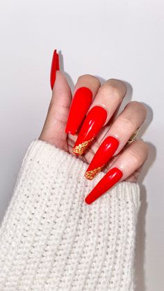 Red with Gold Flakes Nails White Chocolate Strawberries, Red Nail, Spring Nail Art, Chocolate Strawberries, Long Red, Nail Glue, Dope Nails, Gel Nail Art