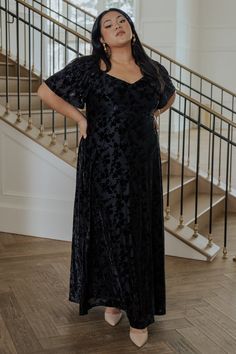 Fitted Maxi Skirt, Black Bridesmaids, Dark Sage, Velvet Maxi, Velvet Maxi Dress, Maxi Dress Black, Bridesmaid Style, Romper Outfit, Velvet Fashion