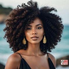 Braid Out Vs Twist Out Natural, 40th Birthday Hairstyles For Black Women, African American Long Hairstyles, Glam Natural Hairstyles, Nigerian Women Hairstyles, Big Curly Hairstyles For Black Women, Afro Hairstyles Color, Natural Hairstyles For Black Women Wedding Guest, Pretty Protective Hairstyles