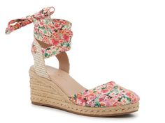 Kelly & Katie Goldie Espadrille Wedge Sandal Espadrilles Outfit, Tie Up Espadrilles, Floral Espadrilles, Keds Style, Michael Kors Fashion, Summer Handbags, Floral Sandals, Converse Style, Adidas Fashion