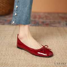 Lasaky - Red Ballet Flats with Bow Detail, Patent Leather and Soft Sole - Ideal for Weddings Red Ballet Flats, Rough Heels, Pu Heels, Chunky Heels Sandals, Shoe Sole, Shoe Charms, Toe Designs, Bow Detail, Chunky Heels