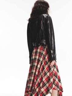 MO&Co. Women's Asymmetrical Hem Plaid Skirt Made from 100% cotton, this skirt features a midi length with lining and belt, creating a flattering and comfortable silhouette. The asymmetric hem's raw design provides movement as you walk, while the red and black plaid patterns can be paired with leather for a cool look. Features : - Flowy midi cut with lining and belt- Side invisible zipper and plaid pattern- Asymmetric hem with raw design- 100% cotton comfort Code: MBD3SKT047The back length of siz Plaid Full Skirt With Lining, Relaxed Full Plaid Skirt, Asymmetrical Plaid Skirt, Plaid A-line Skirt With Lining, Raw Design, Vintage Plaid Full Skirt, Plaid Skirt, Red And Black Plaid, Plaid Skirts