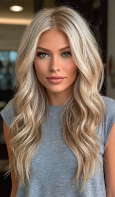 Hair Styles 2025, 2024 Blonde Hair, Waves Hairstyle For Women, Hair Colour Ideas Blonde, Types Of Blonde Hair, Layered Blonde Hair, Blonde 2024, Bright Blonde Highlights, Hair Color Platinum