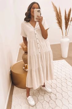 Little Paradise Midi Dress Beige White And Beige Outfits, Linen Dress Outfit Summer, Ghana Outfits, Mission Fits, Wonder Wardrobe, Dressing Modestly, Surfergirl Style, Cute Church Outfits, Inspirational Outfits