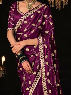 Add a touch of elegance and grace to your ethnic wardrobe with our Beautiful Wine Embroidered Tissue Silk Function Wear Saree With Blouse. This stunning saree is designed with intricate sequin work, embroidery work, and tassels on the pallu, making it a perfect choice for festivals, weddings, occasions, and other functions. The rich wine color adds a sense of luxury and sophistication to your ensemble, while the lightweight tissue silk fabric ensures a comfortable and breezy feel all day long.
T Navratri Pre-draped Saree With Floral Embroidery, Festive Pre-draped Saree With Floral Embroidery For Party, Festive Pre-draped Saree With Floral Embroidery In Raw Silk, Bollywood Style Embroidered Pre-draped Saree For Diwali, Festive Pre-draped Saree With Floral Embroidery In Art Silk, Festival Pre-draped Saree In Tissue Silk With Floral Embroidery, Festival Tissue Silk Pre-draped Saree With Floral Embroidery, Bollywood Pre-draped Saree With Floral Embroidery For Navratri, Festive Raw Silk Pre-draped Saree With Floral Embroidery