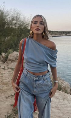 Look Jean, Luxury Photography, Classy Fashion, Trendy Top, Going Out Outfits, Inspiration Mode, Looks Style, Spring Summer Outfits, Clothes Online