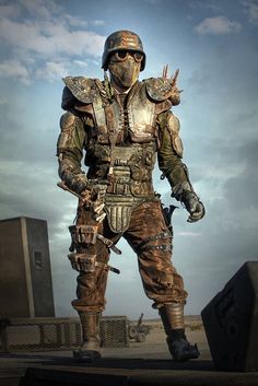 Apocalypse Outfit, Easy Halloween Costumes For Women, Wasteland Warrior, Halloween Costumes For Work, Post Apocalyptic Costume, Best Couples Costumes, Wasteland Weekend, Best Friend Halloween Costumes, Halloween Costumes For 3