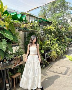 Outfit Ideas Summer Asian, Thai Summer Outfit, Beach Outfit Aesthetic Dress, Ootd Dress Putih, Korea Summer Outfit Korean Style, Beach Outfits Dress, Summer Outfits Dubai, White Picnic Dress, Broad Shoulder Women Outfits