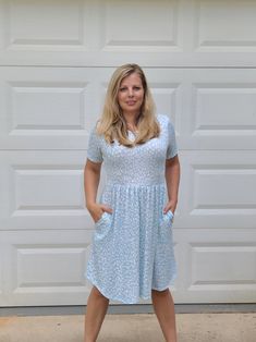 Blue Casual Relaxed Fit Dress, Blue Casual Dress With Relaxed Fit, Casual Light Blue Mid-length Dress, Casual Leopard Print Spring Dress, Casual Leopard Print Dress For Spring, Casual Leopard Print Summer Dress, Comfortable Blue Spring Dresses, Casual Leopard Print Dress For Day Out, Casual Flowy Loungewear Dresses