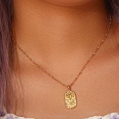 Showcase your astrological affinity with our Angelina Zodiac Necklace, a unique and personalized accessory perfect for astrology lovers. Its design allows for stand-alone wear or stylish layering, creating a statement with any outfit. It makes an excellent gift, especially for birthdays, or a personal treat for those who value their zodiac sign. Engraved zodiac sign in 316L stainless steel with PVD plating Hypoallergenic: The necklace is carefully crafted with high-quality materials, making it s Dainty Zodiac Sign Necklaces, Elegant Zodiac Sign Necklace, Scorpio Necklace, Zodiac Pendant Necklace, Astrology Necklace, Love Astrology, Zodiac Sign Necklace, Constellation Necklace, Leo And Virgo