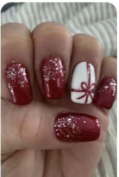 White Nail, Christmas Nail, Christmas Nails, Art Designs, Nail Art Designs, Nail Designs, Nail Polish, Nail Art, Nails