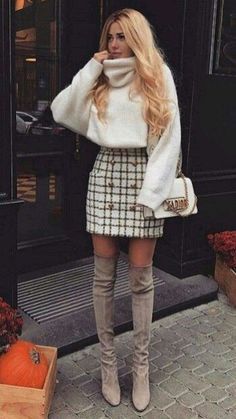 Unique Outfit Ideas, Rock Outfit, Street Style Trends, Outfit Trends, Inspired Outfits, Fall Fashion Trends, Mode Vintage, Girly Outfits, Unique Outfits