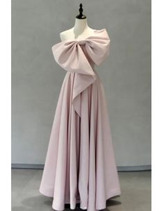 10% off now! Shop strapless cute pink long prom dress with big bow front online. Sheprom offers formal, party, casual & more style dresses to fit your special occasions. Orange Evening Dresses, Minimal Dresses, Wedding Bridal Dress, Prom Dresses Long Pink, Prom Ball Gown, Pink Prom Dress, Lace Dress Vintage, Maxi Bridesmaid Dresses, Pink Prom