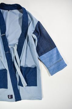 We've got another unique hit. This is our one-of-a-kind handmade Patchwork Kimono mid-length. It can be worn for any occasion where you shine stylishly as an individual! When this item is sold out, it is made to order. Made of deadstock denim fabric Regular fit mid length Sleeves and collar made of denim leftovers Self-tie closure at front Two front pockets Size L One of a kind piece Handmade in Rotterdam Patchwork Kimono, Mid Length Sleeves, Denim Fabric, Rotterdam, Mid Length, Sustainable Fashion, Fashion Week, Collar, Fabric