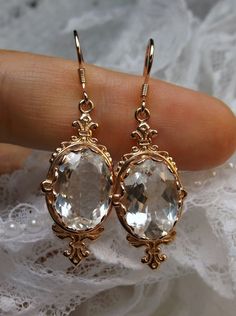 Natural White Topaz Earrings, Rose Gold-plate, Stylish Victorian Jewelry #E18 Antique Jewelry Victorian, Victorian Accessories, White Topaz Earrings, Pin Design, Gem Earrings, Topaz Jewelry, Floral Brooch, Filigree Earrings, Jewelry Lookbook