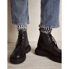 C O N D I T I O N Used Light Scratches Comes With Box High Quality D E T A I L S Classic Lace Up Boots Chunky Yet Sleek Leather Made In Italy Free People Shoes, Leather Lace Up Boots, Lace Up Boots, Leather And Lace, Shoe Laces, Free People, Lace Up, Women Shoes, Boots