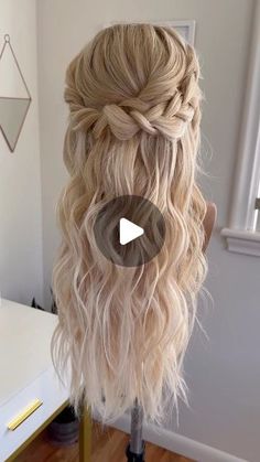 Diy Half Updos For Long Hair, Soft Braids Hairstyles Half Up, Braided Half Updo Wedding, Self Done Wedding Hair, Half Up Bridesmaid Hair Tutorial, Halo Extensions Hairstyles Wedding, Half Up Homecoming Hair Tutorial, Bridal Hair Ideas Half Up, High Volume Half Up Half Down