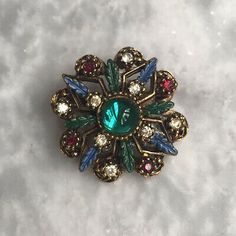 Vintage Brooch Emerald Green Cabachon Blue Green Leaves | eBay Beautiful Trinkets, Trinkets Jewelry, Brooch Men, Green Suit, Jewellery Ideas, Brunei Darussalam, Vintage Brooch, St Lucia, Vintage Brooches