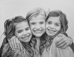 Family Portrait Drawing, Colored Pencil Portrait, Hand Drawn Portraits, Realistic Pencil Drawings, Color Drawing Art, Custom Family Portrait, Portrait Sketches, Portrait Frame