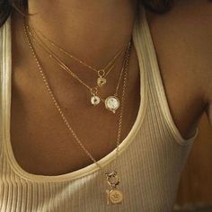 Champagne Aesthetic, Chains Accessories, 2022 Aesthetic, Grunge Jewelry, Bullet Jewelry, Charms Necklace, Jewelry Lockets, Premier Designs Jewelry, Classy Aesthetic