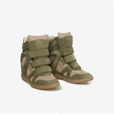 High Top Green Brand New If You’re A Size 8.5-9 In Women , This Is Your Size!! Supermodel Street Style, Shoes Png, Isabel Marant Sneakers, Marant Shoes, Isabel Marant Shoes, Colorful Sneakers, 2024 Fashion Trends, Shoe Inspo, Stockholm Fashion