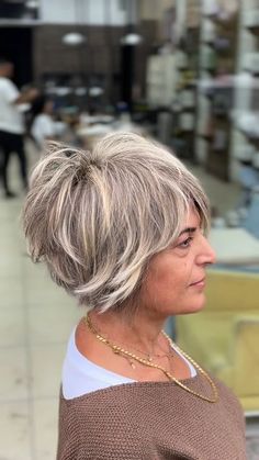 Funky Short Hair, Going Grey, Bob Cuts, Shaggy Short Hair, Short Hair Trends, Short Grey Hair, Edgy Short Hair, Bob Hairstyles For Fine Hair, Sassy Hair