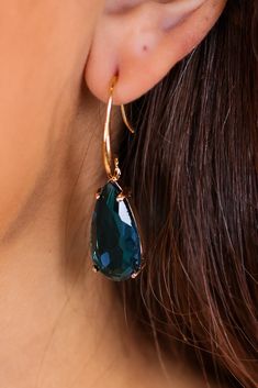 The Hadlee Drop Teal Earrings feature a vibrant teal hue and an elegant drop design, adding a pop of color and sophistication to any ensemble. Perfect for both everyday wear and special occasions. Material and Care: Material may have natural variations Manufactured Overseas Blue Teardrop Earrings For Party, Elegant Turquoise Teardrop Earrings For Party, Elegant Blue Teardrop Earrings For Party, Turquoise Drop Jewelry For Party, Turquoise Teardrop Earrings For Party, Elegant Turquoise Drop Teardrop Earrings, Elegant Turquoise Teardrop Earrings, Party Teardrop Long Drop Earrings, Teal Earrings