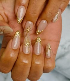 Running out of ideas for your next mani? try gold 🤩, gold french 💫 Gold Design Nails Nailart, White Brown Gold Nails, New Year Gold Nails, Dark Blue And Gold French Tip Nails, Gold Bead Nails, Gold Chrome Square Nails, Nails Acrylic Gold Design, New Years Eve Nails Gold, Gold Starfish Nails