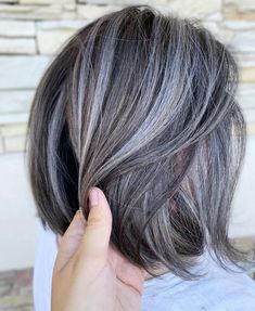 Dark Short Hair, Brown Hair With Silver Highlights, Gray Blending, Grey Hair Transformation, Short Dark Hair, Hairstyles Art, Going Grey