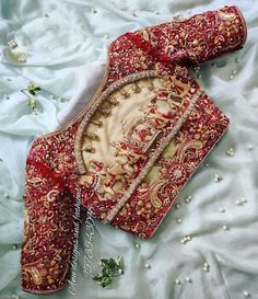 Red Blouse Design, Blouse Lehenga, Latest Bridal Blouse Designs, Sari Design, Latest Blouse Designs Pattern, Wedding Saree Blouse Designs, Latest Model Blouse Designs