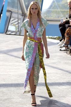 High Summer Fashion, Uk Summer Outfits, Uk Summer, Holy Ghost, Runway Collection