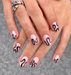 Line Nail Designs, Caviar Nails, Mens Nails, Milky Nails, Manicure Gel, Lines On Nails, Short Nail, Black Nail, Nail Jewelry