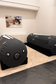 “I did notice a change in my skin... I was tranquil and comfortable while in the chamber, and the feeling lasted for the rest of the day.” Danielle S, Beauty Editor at http://Bustle.com. Add a Hyperbaric Oxygen Chamber session to your next facial in NYC like Danielle did. Iv Spa Lounge, Medical Spa Supplies, Spa Room Equipment, Sensory Shower Spa, Yinyang Spa, Oxygen Chamber, Joanna Vargas, Medical Office Design, Cell Growth