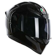 a black helmet with the italian flag on it