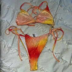 Nwot, Ombr Style, Yellow Orange And Pink, Tagged As Size Large But More Of A Medium, Cups In Top Ombre Fashion, Orange And Pink, Pink Ombre, Yellow Orange, Orange Yellow, Womens Swim, String Bikinis, Velvet, Orange