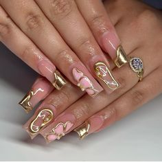 Gold And Pink Nail Designs, Gel Nail Art Designs Short, Pink Gold Nails Design, Pink And Gold Nails Acrylic, Gold Pink Nails, Pink And Gold Nail Designs, Gold Design Nails, Nails Pink And Gold, Gold And Pink Nails