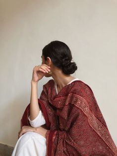 South Asian Fashion Casual, South Asian Aesthetic, Pani Puri, Casual Indian Fashion, Desi Fashion Casual, Desi Aesthetic, Indian Photoshoot, Desi Clothes, Traditional Indian Outfits