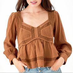 Nwt American Eagle Outfitters Blouse. Size X-Small. Copper Brown Color. Features Lace Detail And Buttons On End Of Sleeves. Georgette Tops Western For Jeans, Women’s Western Shirts, Brown Blouses, Blouse Puff Sleeve, Floral Puff Sleeve Top, Western Blouse, Modest Tops, Babydoll Blouse, Fall Tops