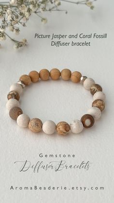 Creative Jewelry Photography, Essential Oil Bracelet, Crystal Bead Jewelry, Aromatherapy Bracelet, Pretty Jewelry Necklaces, Diy Jewelry Projects, Wood Bead Bracelet