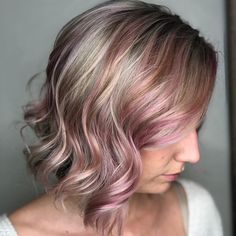 Highlights Styles, Rose Gold Hair Color Ideas, Gold Hair Color Ideas, Rose Hair Color, Rose Gold Hair Brunette, Rose Gold Hair Color, Gold Hair Color, Gold Blonde Highlights, Underlights Hair