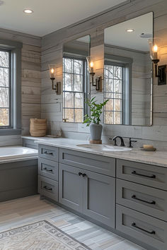 40 Amazing Shiplap Bathroom Designs You'll Love Small Half Bathroom Remodel, Small Full Bathroom Ideas, Modern Farmhouse Bathroom Ideas, Boy Bathroom, Bloxburg Rooms, Half Bathroom Remodel, Farmhouse Bathroom Remodel, Shiplap Bathroom, Guest Bathroom Remodel