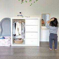 Rock Bed Landscaping, Montessori Closet, Ikea Kids Wardrobe, Bed Landscaping Ideas, Diy Kallax, Toddler Closet, Rock Bed