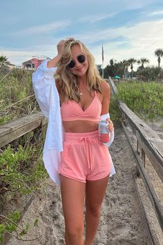 Lounge Terry Gym Short - Fabletics Leavenworth Outfits Summer, Boho Fitness Outfits, Terry Cloth Shorts Outfit, Lounge Shorts Outfit, Summer Lounge Outfit, Lake Outfits, Florida Fits, Athletic Shorts Outfit, Outfits To Wear To The Beach