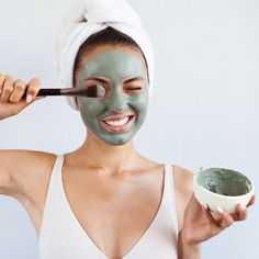 About the Product Detox | Firms & Lift | Enhances Complexion Oily skin has met its match with this Detoxifying + Tightening French Green Clay Mask. Bentonite's clay's powerful clarifying properties draw out impurities and excess oil to reveal smooth, soft, radiant skin. Moringa and green tea extract protect the skin cells of free radicals restoring the skin's vitality and youthful complexion. This mask will leave your skin feeling clean, smooth, firm, and lifted. What it isA detoxifying french g Green Clay Mask, Skincare Products Photography, Spa Facial, French Green Clay, French Green, Skin Care Face Mask, Clay Face Mask, Clay Faces, Green Clay